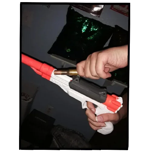 Эмодзи Пички