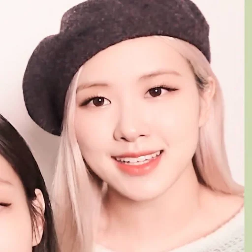 Эмодзи rose blackpink