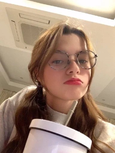 Эмодзи Pink Theory