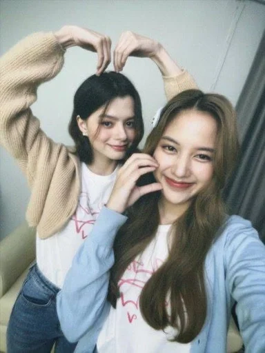 Эмодзи Pink Theory