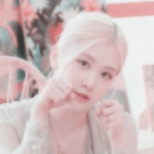 Эмодзи rose blackpink