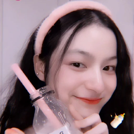 Эмодзи Шэнь Юэ