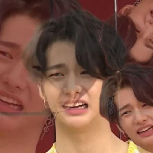 Эмодзи hyunjin