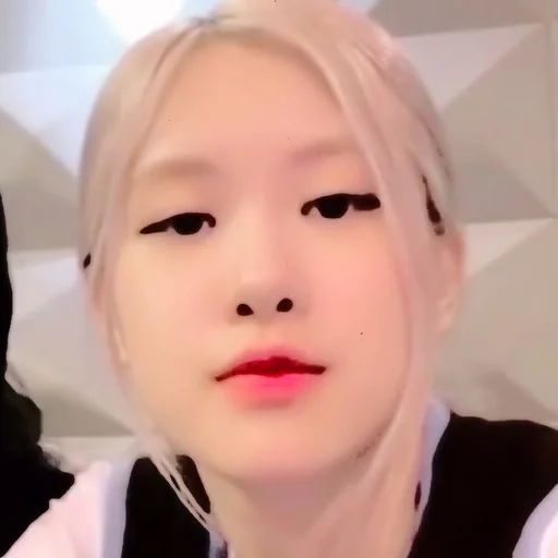 Эмодзи rose blackpink 1