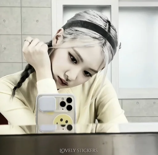 Эмодзи rose blackpink