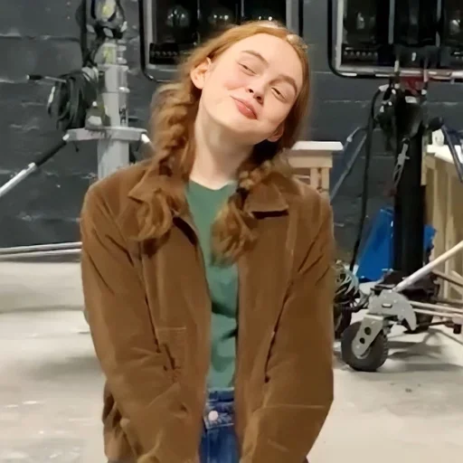 Эмодзи Sadie