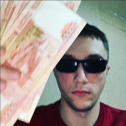 Эмодзи серёга пират