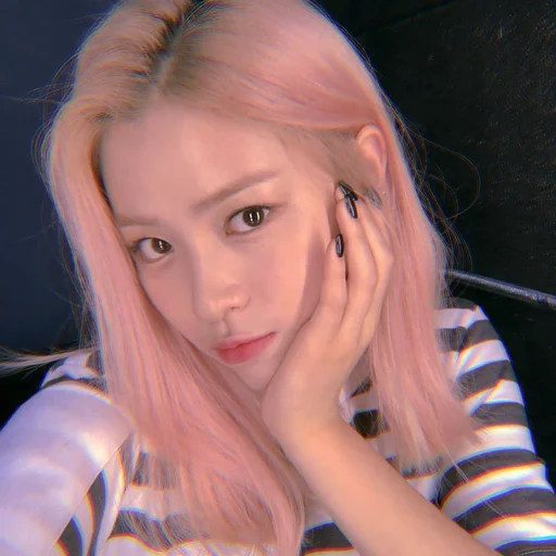 Эмодзи ryujin itzy