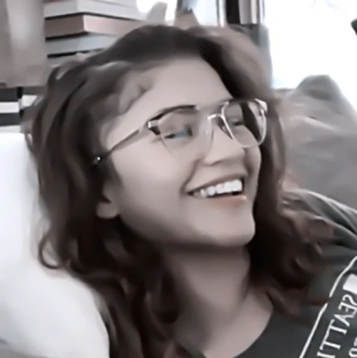 Эмодзи [?] ;; zendaya ;;
