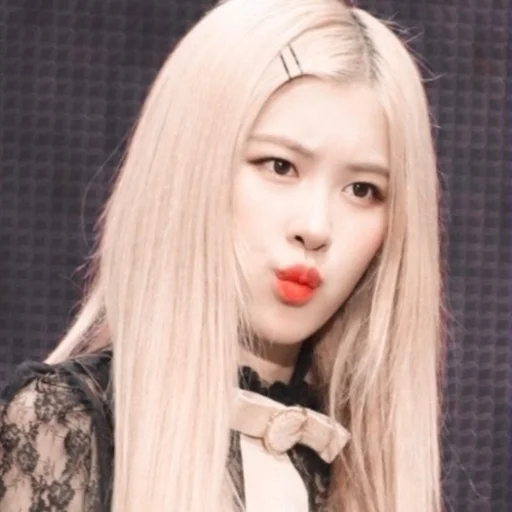 Эмодзи rose blackpink