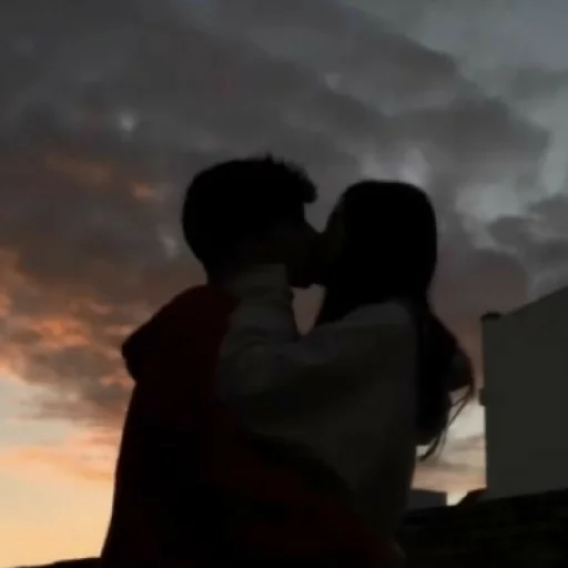 Эмодзи Любовь