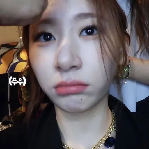 Эмодзи черен