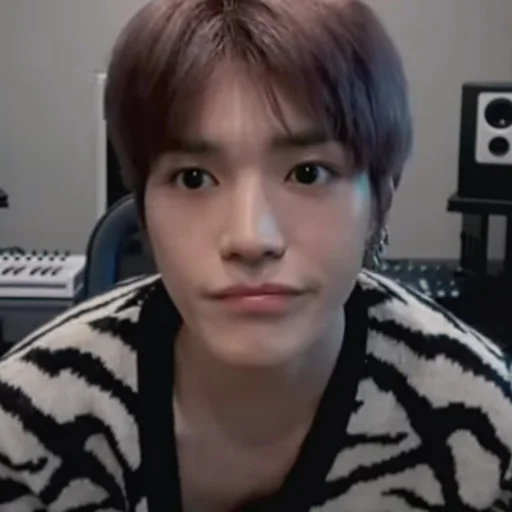 Эмодзи taeyong
