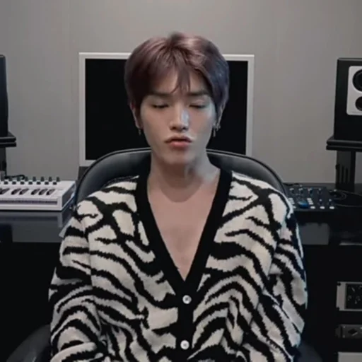 Эмодзи taeyong