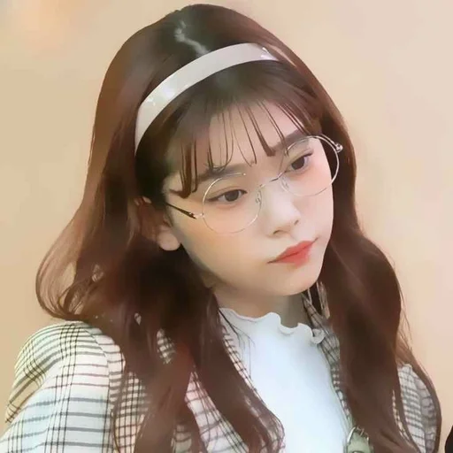 Эмодзи tsuki & 🍚 ≠