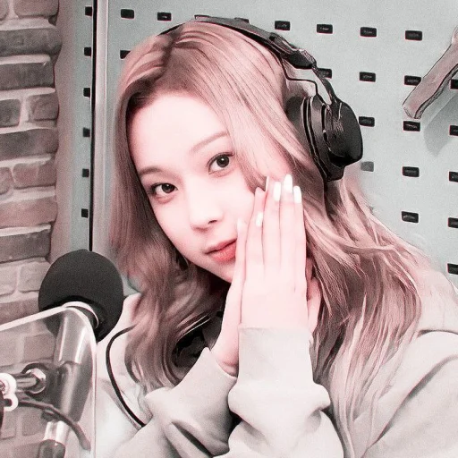 Эмодзи winter aespa