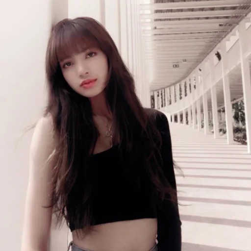Эмодзи blackpink lisa