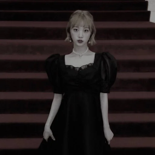 Эмодзи yeojin loona