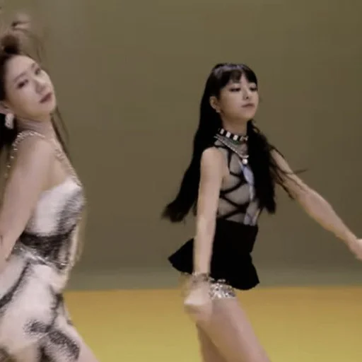 Эмодзи yuna itzy meme face
