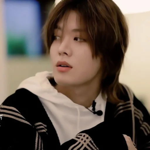 Эмодзи yuta