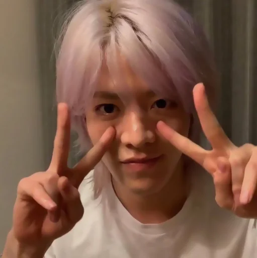 Эмодзи yuta