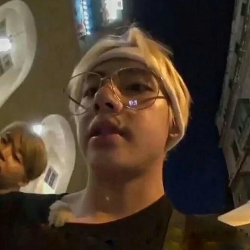 Эмодзи TAEHYUNG