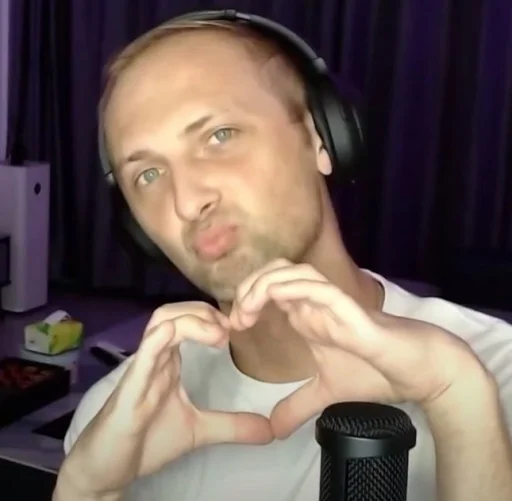 Эмодзи зубарев милаш