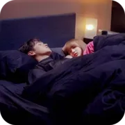 Эмодзи влюбиться в твою улыбку