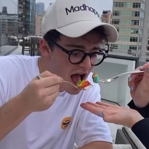 Эмодзи ноа шнапп