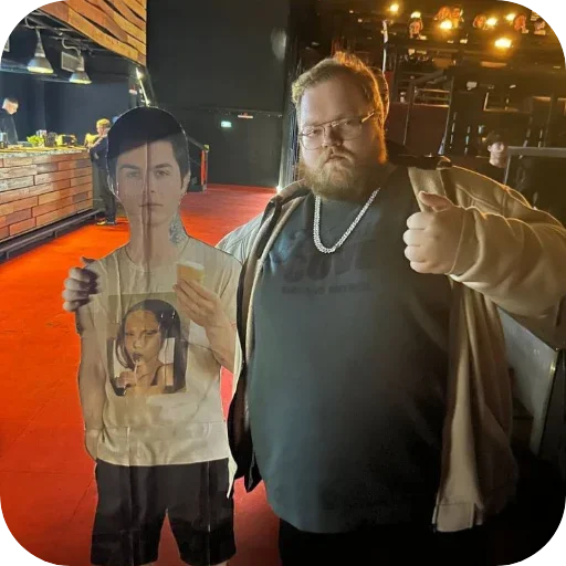 Эмодзи тоха т2х2