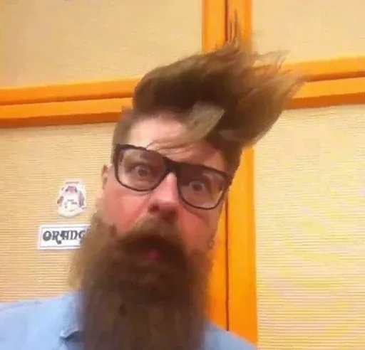 Эмодзи автор. (Какого эта ху ня распр)